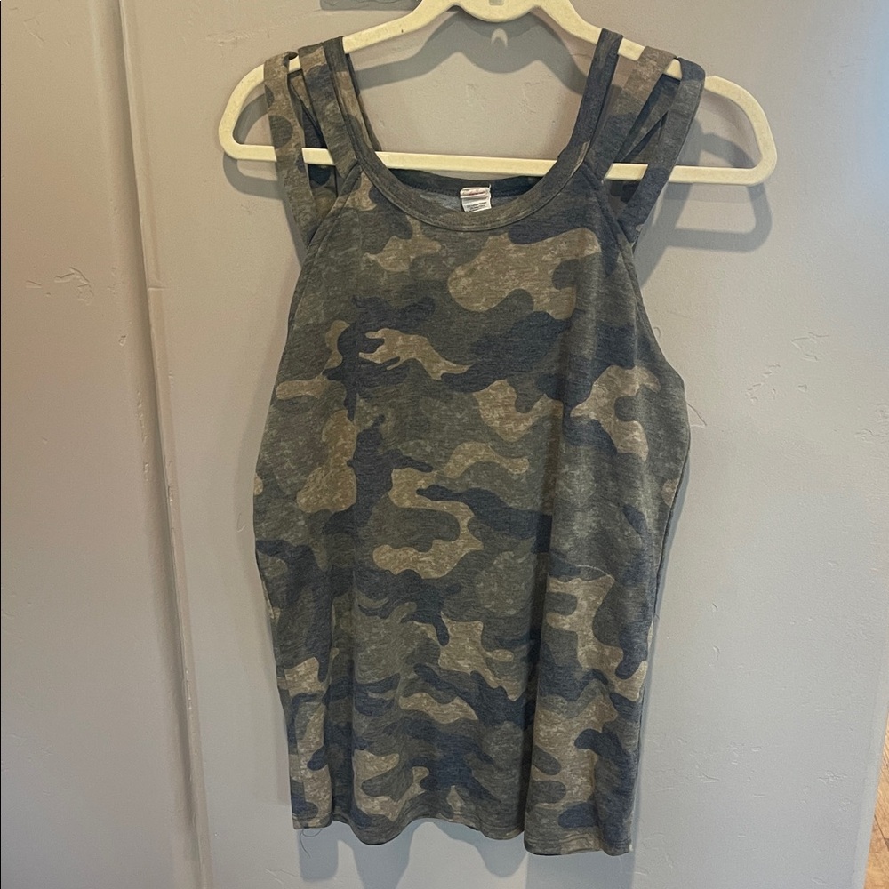 7th Ray Camo Tank Top